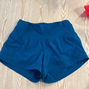Lululemon Shorts Size 4